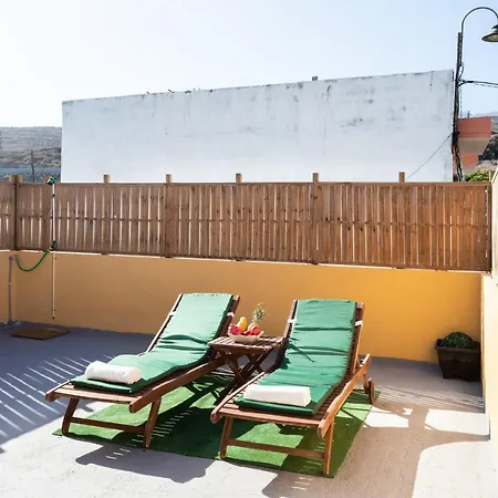 Homelike Sea View Loft Agache Wifi Apartment