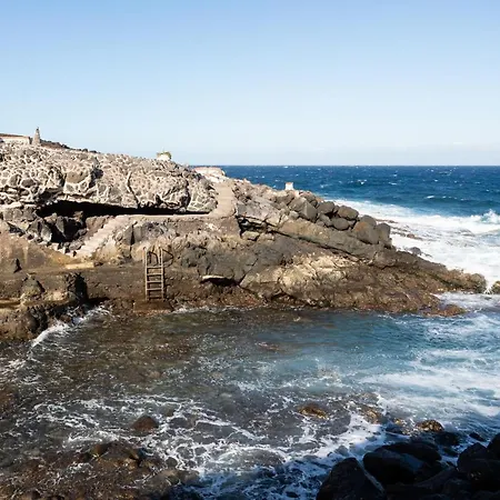 Homelike Sea View Loft Agache Wifi Apartment *